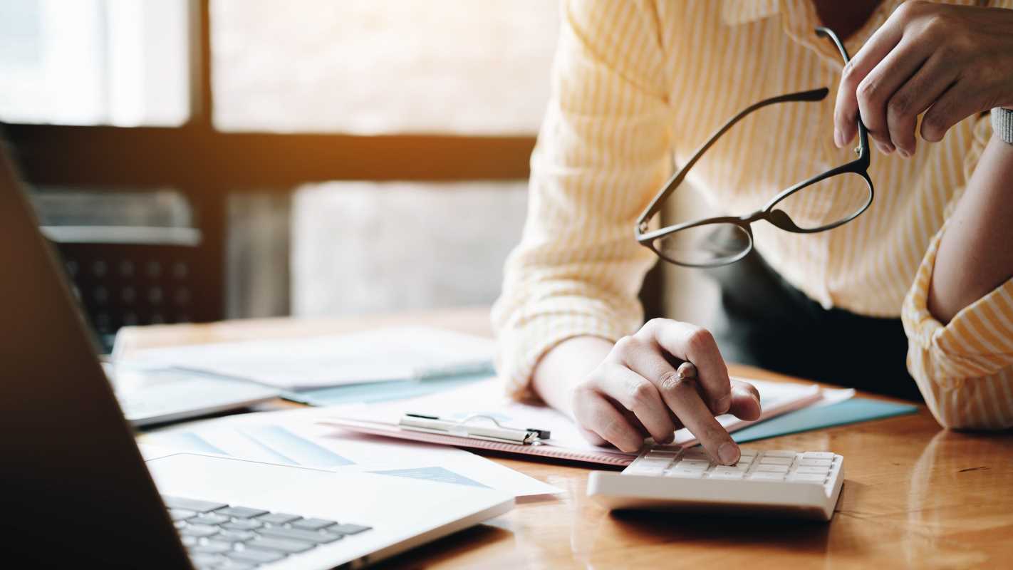 How to Stay Active When You Have a Desk Job